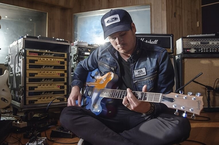 Purevolume: Tom DeLonge Talk About NOFX on 'Ernie Ball: The Pursuit of Tone'